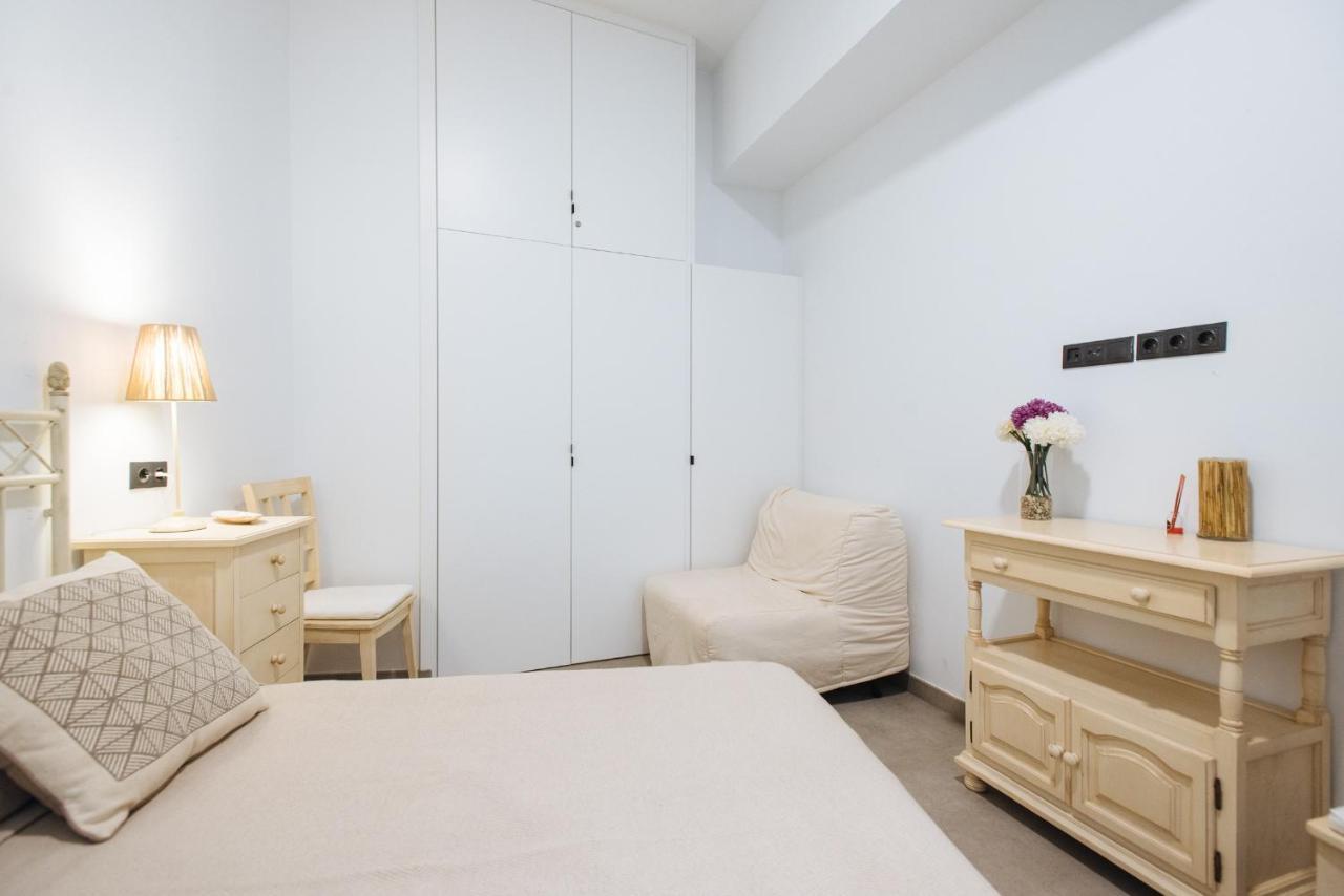 Apartamento Centrico En La Calle Cruz Verde, 10 Sevilla Bagian luar foto