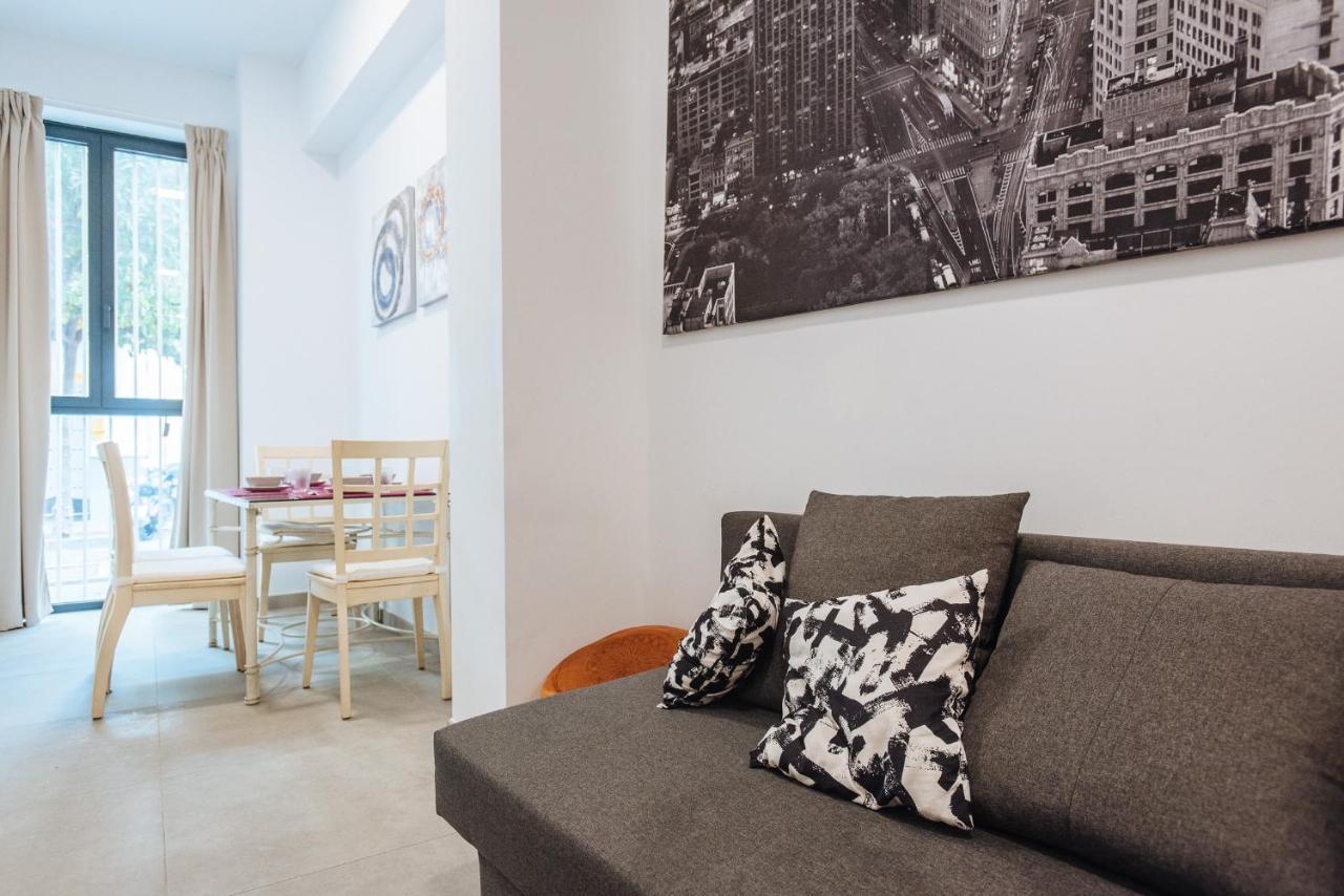 Apartamento Centrico En La Calle Cruz Verde, 10 Sevilla Bagian luar foto