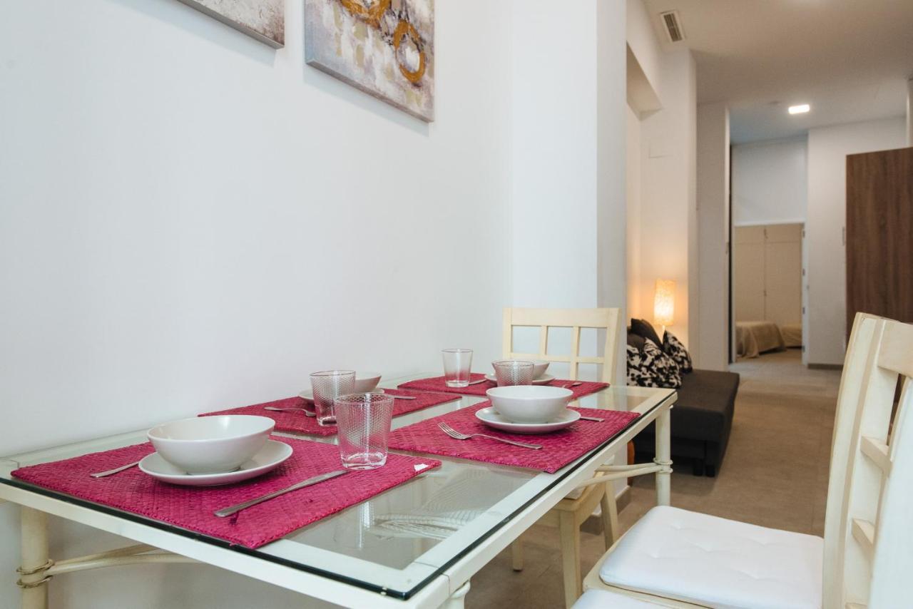 Apartamento Centrico En La Calle Cruz Verde, 10 Sevilla Bagian luar foto