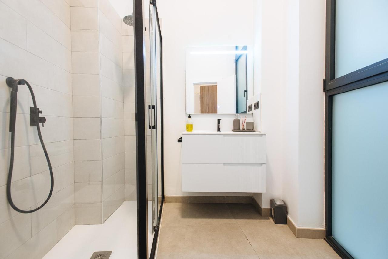 Apartamento Centrico En La Calle Cruz Verde, 10 Sevilla Bagian luar foto